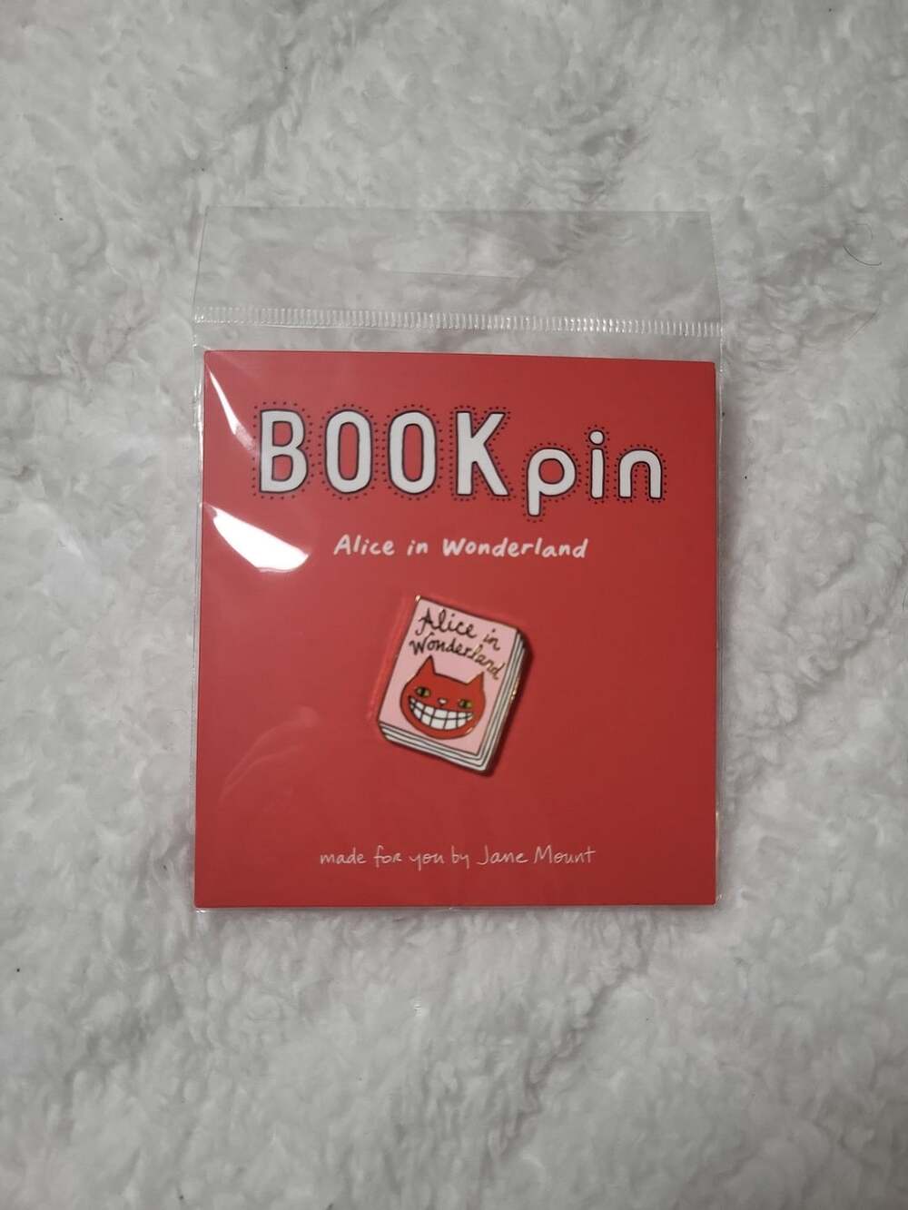 Jane Mount Ideal Bookshelf Alice in Wonderland Book Pin